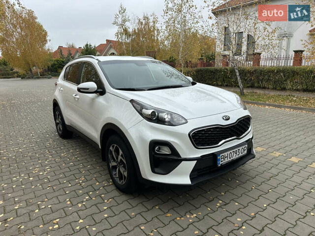 Киа Sportage 2021 в Одессе на Automoto.ua Белый Киа Sportage, объемом двигателя 1.59 л и пробегом 51 тыс. км за 19900 $, фото 6 на Automoto.ua