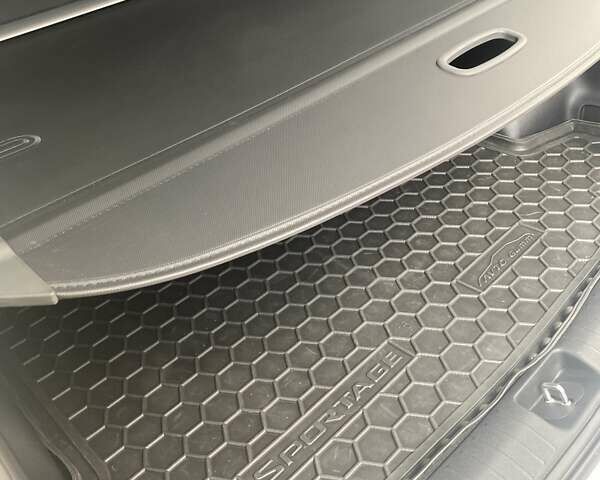 Белый Киа Sportage, объемом двигателя 1.59 л и пробегом 12 тыс. км за 22500 $, фото 13 на Automoto.ua