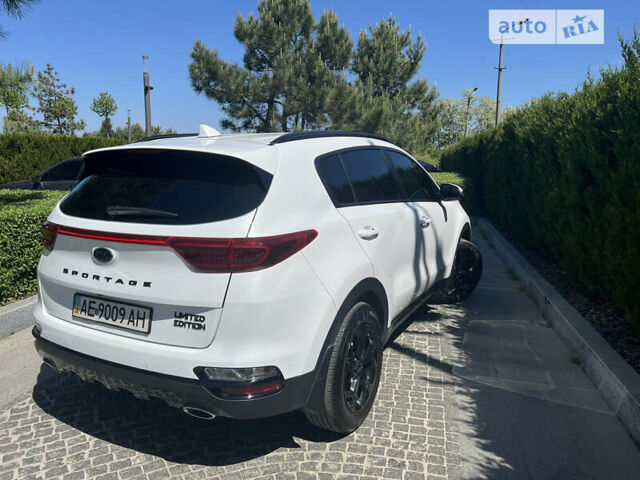 Белый Киа Sportage, объемом двигателя 1.59 л и пробегом 51 тыс. км за 25500 $, фото 8 на Automoto.ua