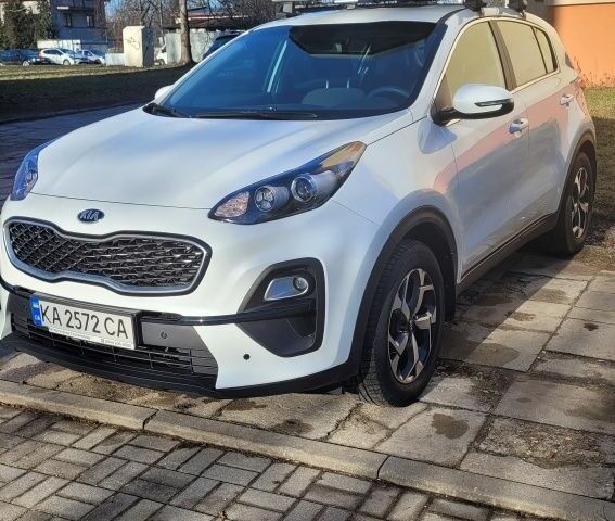 Белый Киа Sportage, объемом двигателя 1.6 л и пробегом 62 тыс. км за 20500 $, фото 5 на Automoto.ua