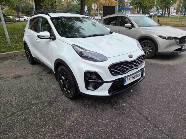 Белый Киа Sportage, объемом двигателя 2 л и пробегом 101 тыс. км за 26500 $, фото 1 на Automoto.ua