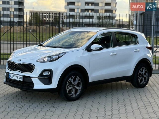 Киа Sportage 2021 в Киеве на Automoto.ua Белый Киа Sportage, объемом двигателя 1.6 л и пробегом 23 тыс. км за 19900 $, фото 11 на Automoto.ua