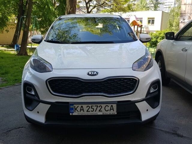 Белый Киа Sportage, объемом двигателя 1.6 л и пробегом 62 тыс. км за 20500 $, фото 1 на Automoto.ua