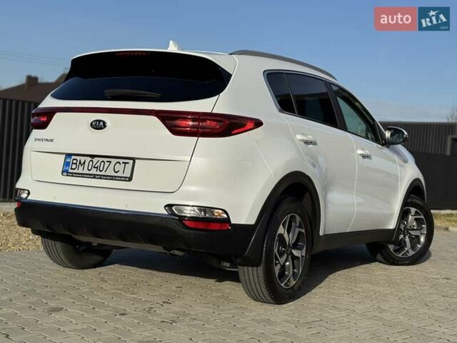 Білий Кіа Sportage, об'ємом двигуна 1.59 л та пробігом 95 тис. км за 19500 $, фото 35 на Automoto.ua