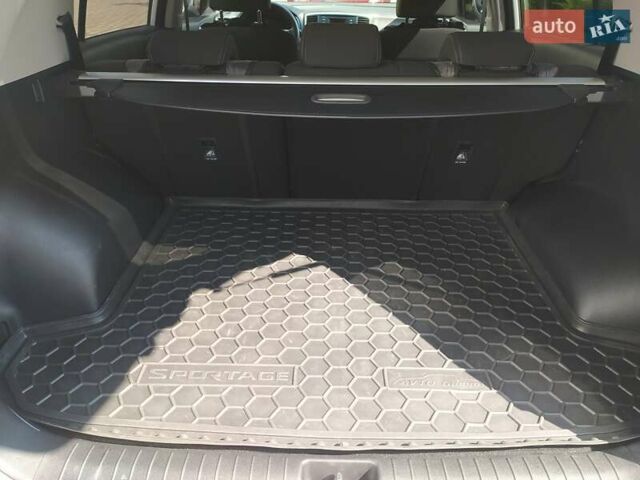 Белый Киа Sportage, объемом двигателя 1.59 л и пробегом 25 тыс. км за 21500 $, фото 40 на Automoto.ua