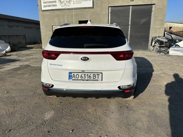 Белый Киа Sportage, объемом двигателя 0.16 л и пробегом 24 тыс. км за 21500 $, фото 2 на Automoto.ua