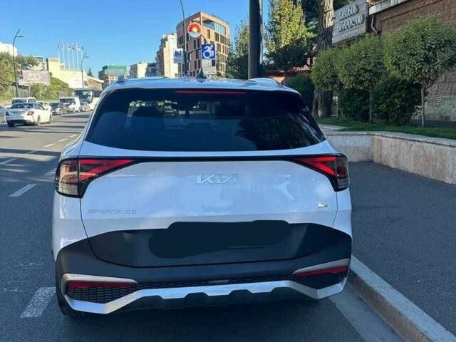 Белый Киа Sportage, объемом двигателя 2.5 л и пробегом 52 тыс. км за 13400 $, фото 3 на Automoto.ua