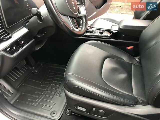 Білий Кіа Sportage, об'ємом двигуна 2.5 л та пробігом 57 тис. км за 25400 $, фото 23 на Automoto.ua