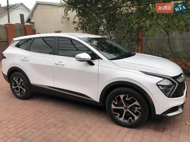 Білий Кіа Sportage, об'ємом двигуна 2.5 л та пробігом 57 тис. км за 25400 $, фото 1 на Automoto.ua