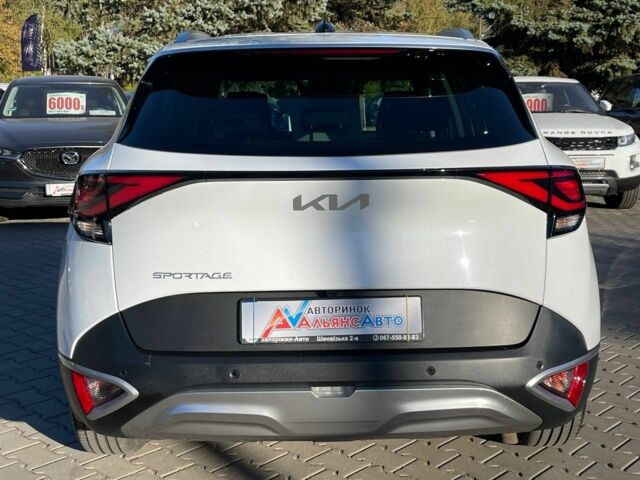 Белый Киа Sportage, объемом двигателя 2 л и пробегом 32 тыс. км за 27500 $, фото 5 на Automoto.ua