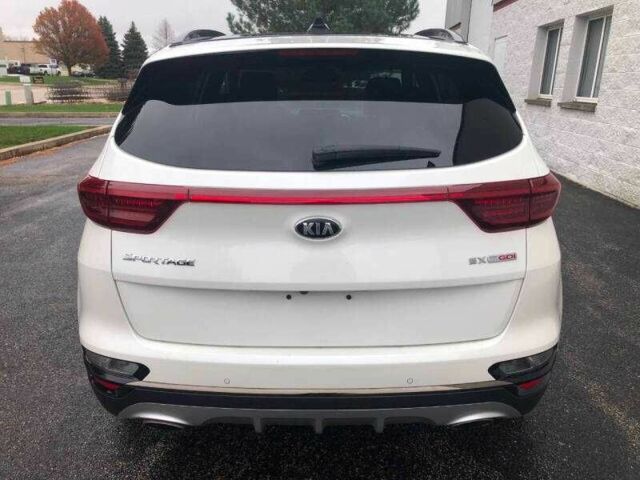 Білий Кіа Sportage, об'ємом двигуна 2.4 л та пробігом 37 тис. км за 6000 $, фото 3 на Automoto.ua