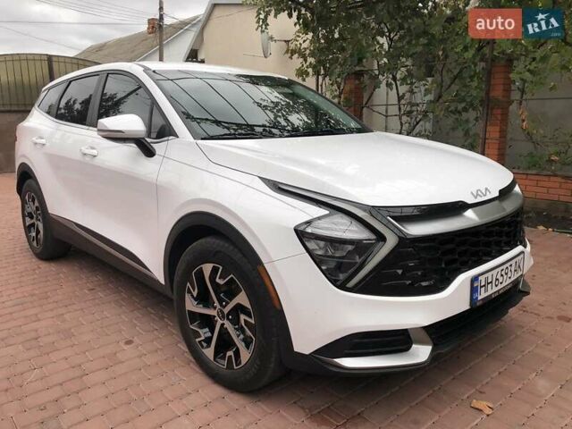 Білий Кіа Sportage, об'ємом двигуна 2.5 л та пробігом 57 тис. км за 25400 $, фото 4 на Automoto.ua