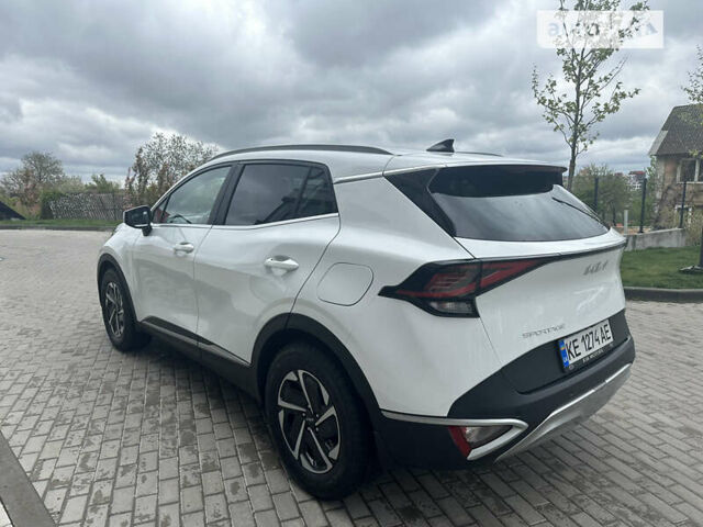 Белый Киа Sportage, объемом двигателя 1.6 л и пробегом 4 тыс. км за 25800 $, фото 3 на Automoto.ua