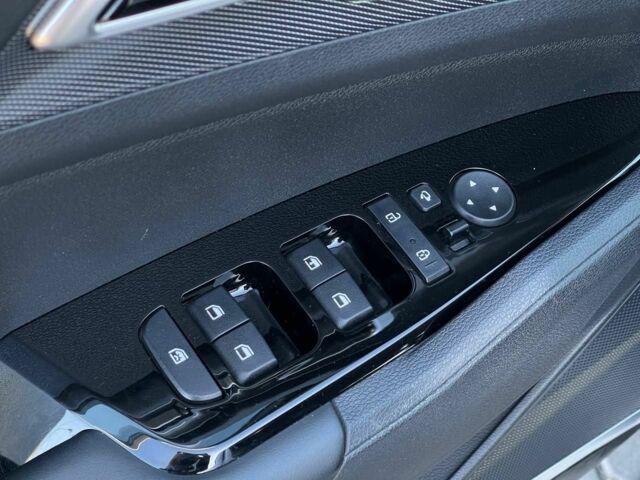 Белый Киа Sportage, объемом двигателя 2 л и пробегом 32 тыс. км за 27500 $, фото 8 на Automoto.ua