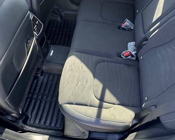 Белый Киа Sportage, объемом двигателя 2 л и пробегом 14 тыс. км за 27500 $, фото 10 на Automoto.ua