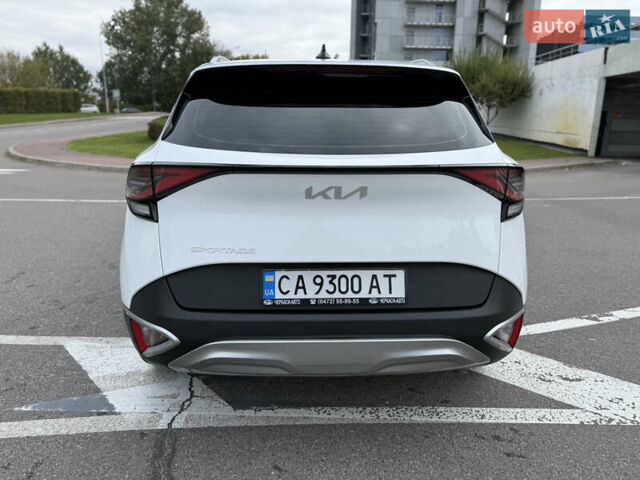 Киа Sportage 2023 в Киеве на Automoto.ua Белый Киа Sportage, объемом двигателя 2 л и пробегом 27 тыс. км за 27950 $, фото 10 на Automoto.ua