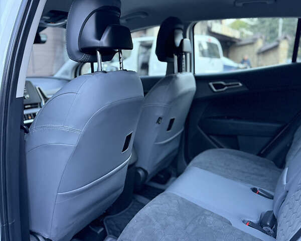 Киа Sportage 2023 в Виннице на Automoto.ua Белый Киа Sportage, объемом двигателя 2 л и пробегом 13 тыс. км за 27500 $, фото 4 на Automoto.ua