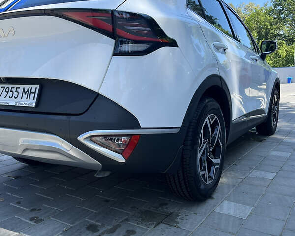 Белый Киа Sportage, объемом двигателя 2 л и пробегом 3 тыс. км за 24000 $, фото 17 на Automoto.ua