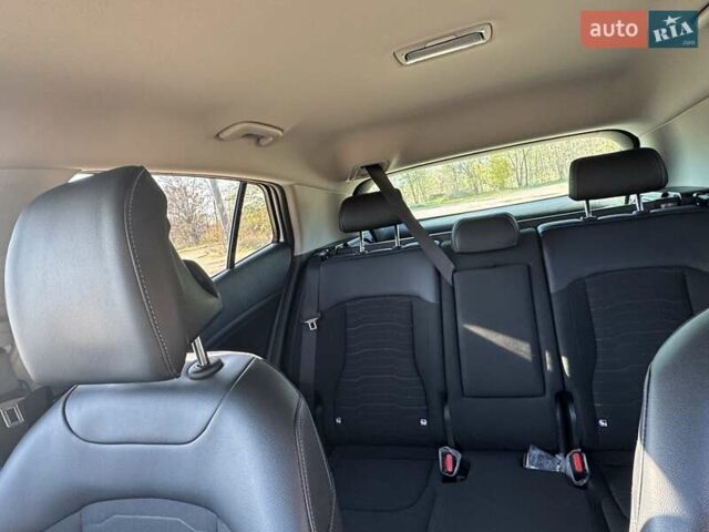 Белый Киа Sportage, объемом двигателя 2 л и пробегом 14 тыс. км за 27500 $, фото 20 на Automoto.ua
