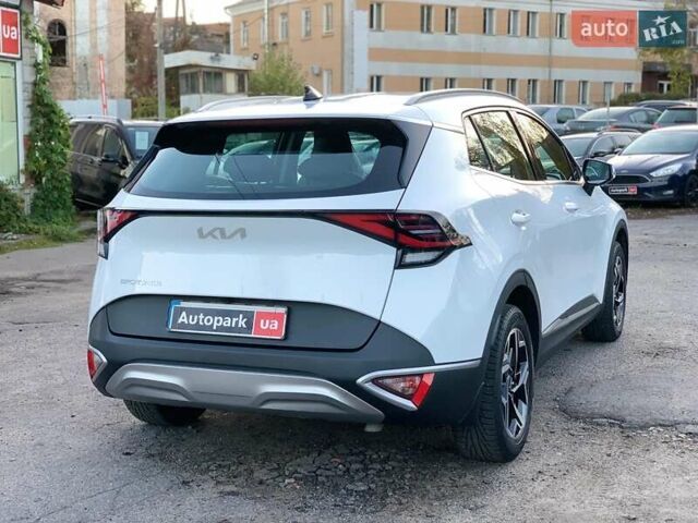 Белый Киа Sportage, объемом двигателя 2 л и пробегом 13 тыс. км за 28290 $, фото 4 на Automoto.ua
