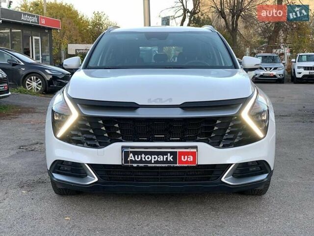 Белый Киа Sportage, объемом двигателя 2 л и пробегом 13 тыс. км за 28290 $, фото 3 на Automoto.ua