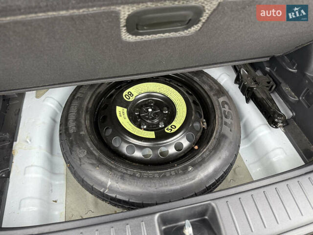 Киа Sportage 2023 в Киеве на Automoto.ua Белый Киа Sportage, объемом двигателя 2 л и пробегом 27 тыс. км за 27950 $, фото 29 на Automoto.ua