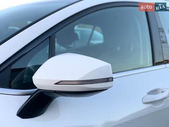Белый Киа Sportage, объемом двигателя 2 л и пробегом 13 тыс. км за 28290 $, фото 8 на Automoto.ua