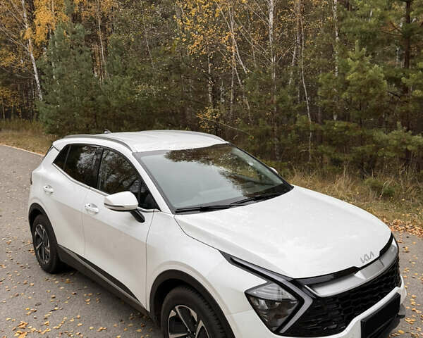 Кіа Sportage 2023 у Києві на Automoto.ua Білий Кіа Sportage, об'ємом двигуна 1.6 л та пробігом 71 тис. км за 27800 $, фото 16 на Automoto.ua