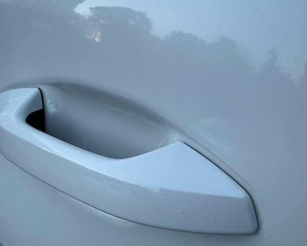 Киа Sportage 2023 в Виннице на Automoto.ua Белый Киа Sportage, объемом двигателя 2 л и пробегом 13 тыс. км за 27500 $, фото 7 на Automoto.ua