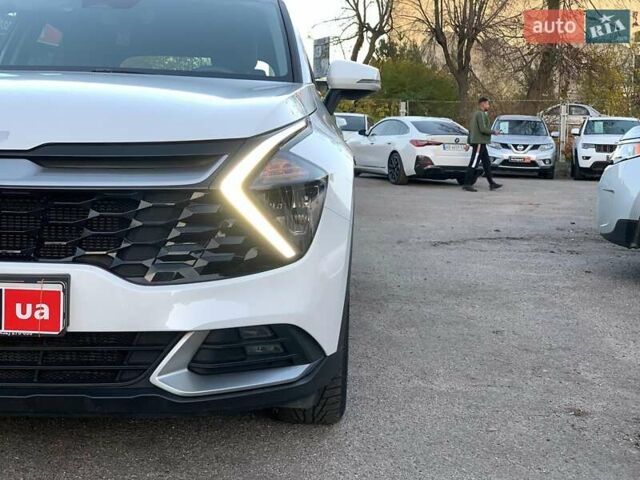 Белый Киа Sportage, объемом двигателя 2 л и пробегом 13 тыс. км за 28290 $, фото 9 на Automoto.ua