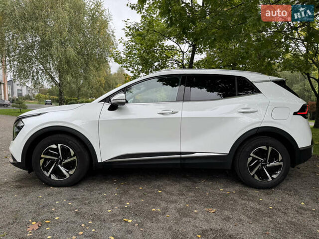 Киа Sportage 2024 в Хмельницком на Automoto.ua Белый Киа Sportage, объемом двигателя 1.6 л и пробегом 6 тыс. км за 31999 $, фото 2 на Automoto.ua