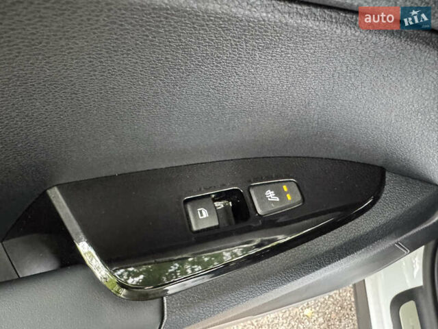 Киа Sportage 2024 в Хмельницком на Automoto.ua Белый Киа Sportage, объемом двигателя 1.6 л и пробегом 6 тыс. км за 31999 $, фото 21 на Automoto.ua