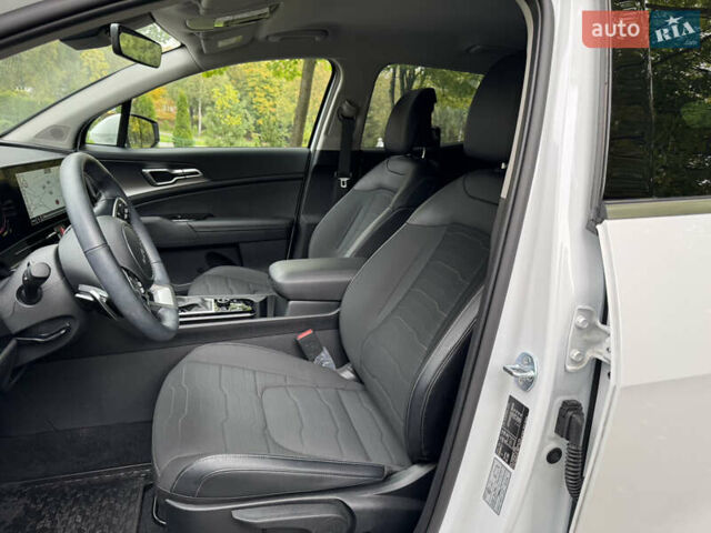Киа Sportage 2024 в Хмельницком на Automoto.ua Белый Киа Sportage, объемом двигателя 1.6 л и пробегом 6 тыс. км за 31999 $, фото 16 на Automoto.ua