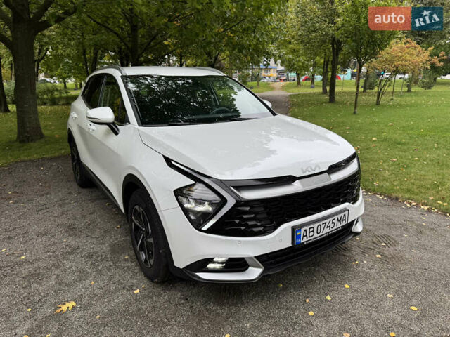 Киа Sportage 2024 в Хмельницком на Automoto.ua Белый Киа Sportage, объемом двигателя 1.6 л и пробегом 6 тыс. км за 31999 $, фото 8 на Automoto.ua