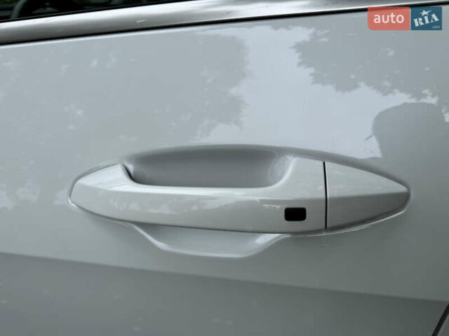 Киа Sportage 2024 в Хмельницком на Automoto.ua Белый Киа Sportage, объемом двигателя 1.6 л и пробегом 6 тыс. км за 31999 $, фото 12 на Automoto.ua