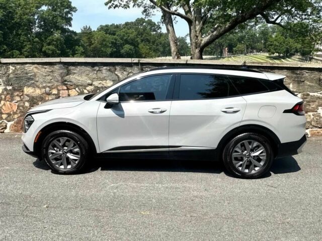 Білий Кіа Sportage, об'ємом двигуна 2.5 л та пробігом 25 тис. км за 14000 $, фото 4 на Automoto.ua