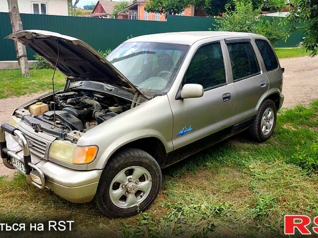 Бежевый Киа Sportage, объемом двигателя 2 л и пробегом 157 тыс. км за 2900 $, фото 3 на Automoto.ua