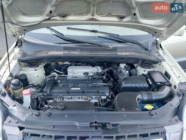 Бежевый Киа Sportage, объемом двигателя 1.98 л и пробегом 184 тыс. км за 6500 $, фото 38 на Automoto.ua