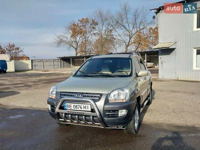 Бежевый Киа Sportage, объемом двигателя 1.98 л и пробегом 184 тыс. км за 6500 $, фото 3 на Automoto.ua