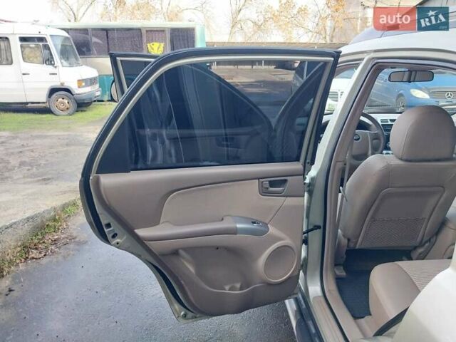 Бежевый Киа Sportage, объемом двигателя 1.98 л и пробегом 184 тыс. км за 6500 $, фото 32 на Automoto.ua