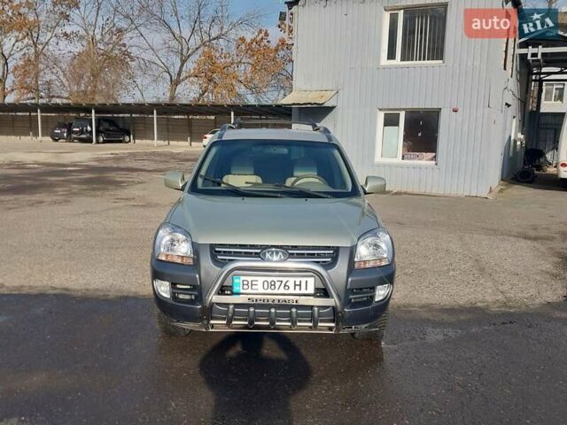 Бежевый Киа Sportage, объемом двигателя 1.98 л и пробегом 184 тыс. км за 6500 $, фото 1 на Automoto.ua