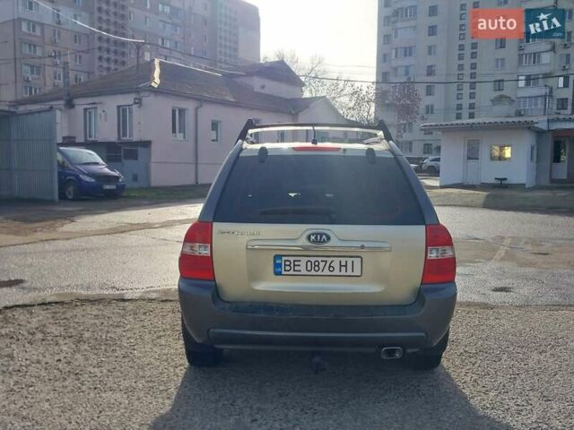 Бежевый Киа Sportage, объемом двигателя 1.98 л и пробегом 184 тыс. км за 6500 $, фото 9 на Automoto.ua