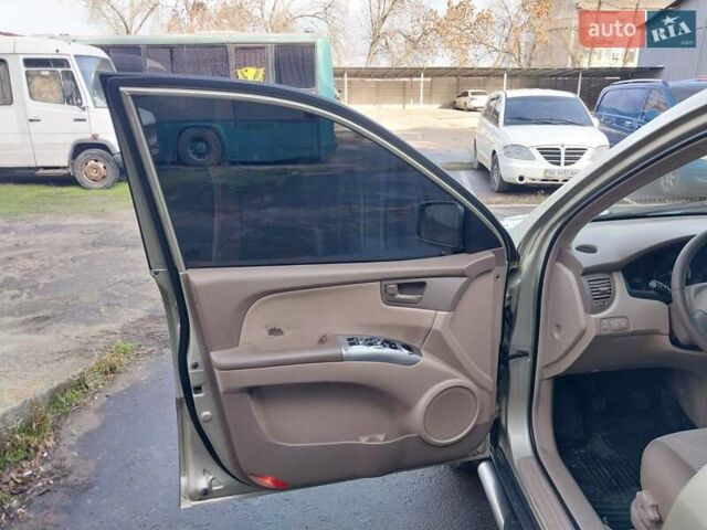 Бежевый Киа Sportage, объемом двигателя 1.98 л и пробегом 184 тыс. км за 6500 $, фото 14 на Automoto.ua