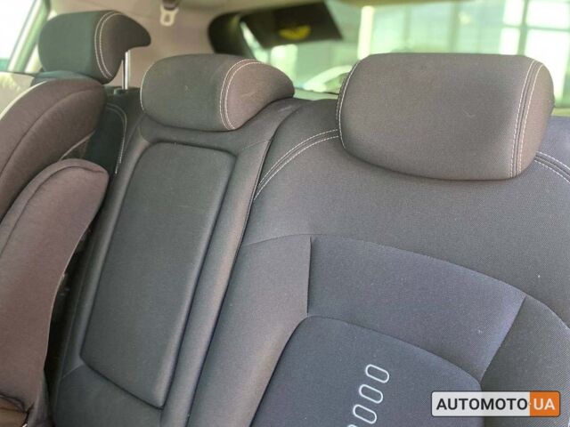 Бежевый Киа Sportage, объемом двигателя 2 л и пробегом 166 тыс. км за 12800 $, фото 22 на Automoto.ua