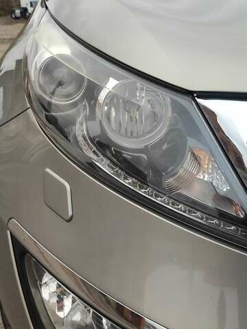 Бежевый Киа Sportage, объемом двигателя 2 л и пробегом 262 тыс. км за 13000 $, фото 2 на Automoto.ua