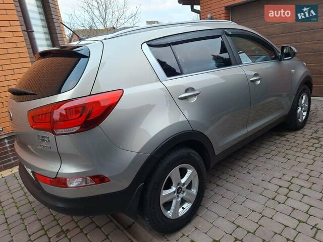 Бежевый Киа Sportage, объемом двигателя 1.69 л и пробегом 115 тыс. км за 15600 $, фото 21 на Automoto.ua