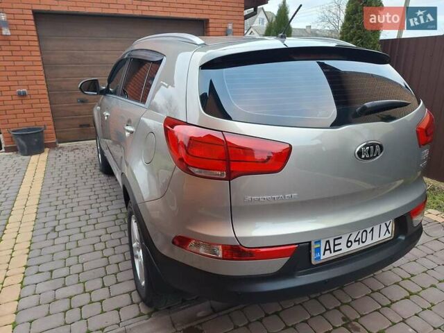 Бежевый Киа Sportage, объемом двигателя 1.69 л и пробегом 115 тыс. км за 15600 $, фото 12 на Automoto.ua