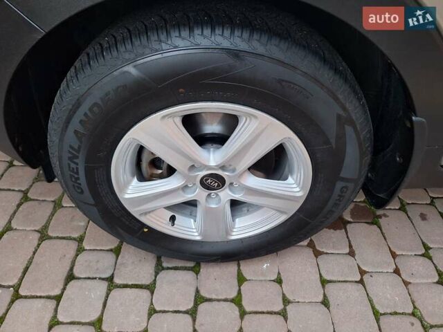 Бежевый Киа Sportage, объемом двигателя 1.69 л и пробегом 115 тыс. км за 15600 $, фото 69 на Automoto.ua