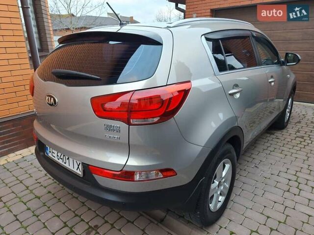 Бежевый Киа Sportage, объемом двигателя 1.69 л и пробегом 115 тыс. км за 15600 $, фото 19 на Automoto.ua