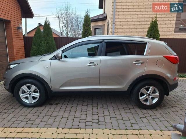 Бежевый Киа Sportage, объемом двигателя 1.69 л и пробегом 115 тыс. км за 15600 $, фото 9 на Automoto.ua